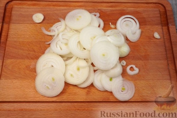 Куриные крылышки, запечённые в красном вине