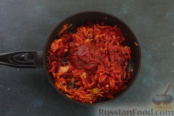 Постный борщ с пекинской капустой и грибами