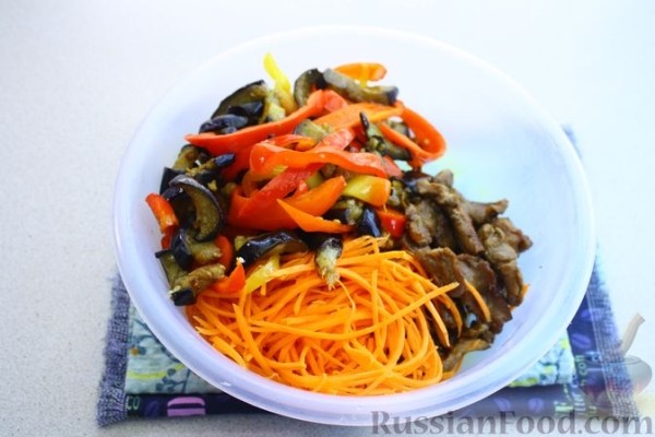 Баклажаны по-корейски с мясом
