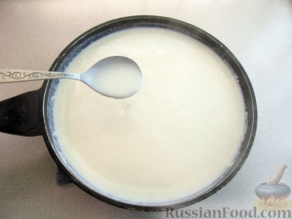 Макароны, запечённые со шпинатом в соусе бешамель