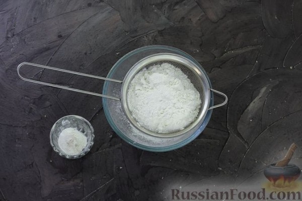Кекс с нектаринами