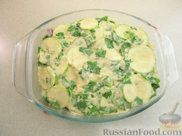 Запеканка из кабачков, шпината и феты