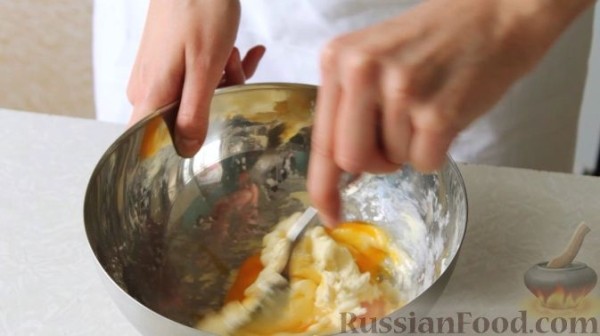 Французский тарт с клубничным пюре