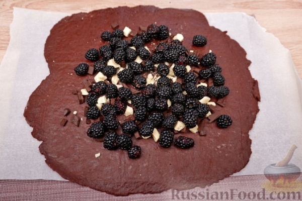 Шоколадная галета с ежевикой