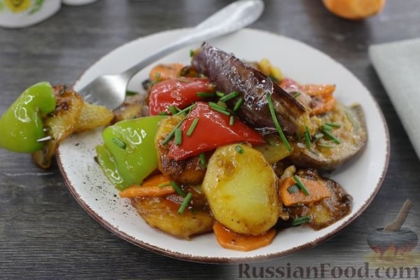 Баклажаны с картошкой по-китайски