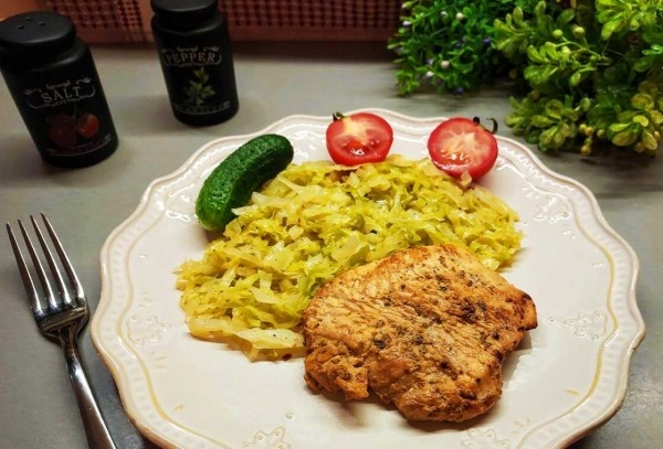 Стейки индейки на сковороде