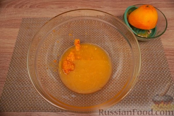 Брускетты с анчоусами в цитрусовом маринаде, фетой и оливками