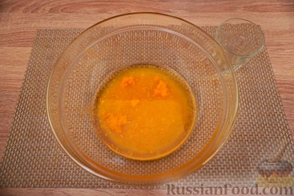 Брускетты с анчоусами в цитрусовом маринаде, фетой и оливками