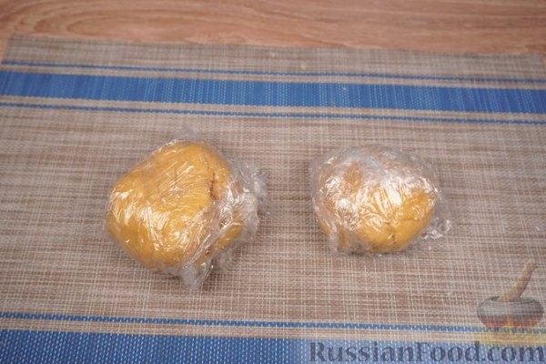 Плесняк  (скубанец) с персиками