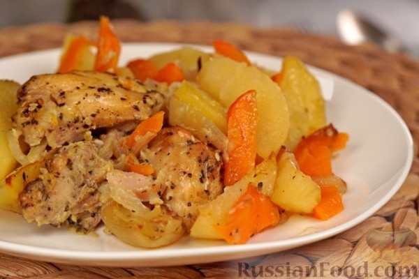 Курица, запечённая с картофелем и имбирём (в пакете)