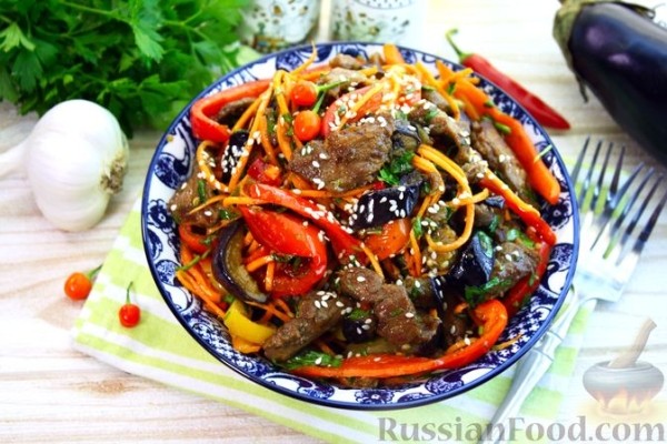 Баклажаны по-корейски с мясом