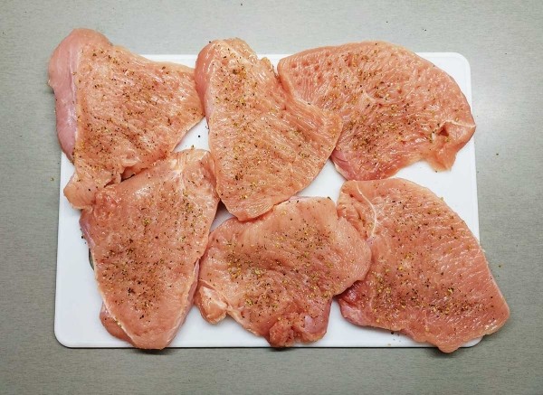 Стейки индейки на сковороде