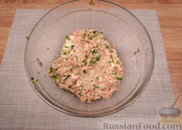 Запеканка из баклажанов с куриным фаршем и брынзой