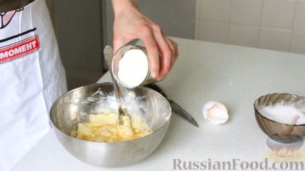 Французский тарт с клубничным пюре