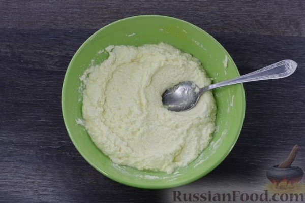 Тарт с творожной начинкой и персиками