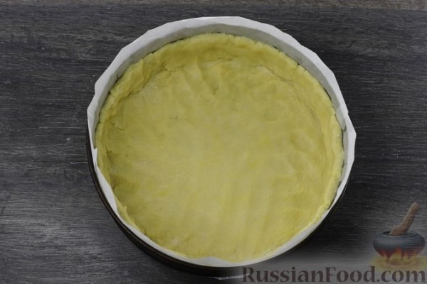 Тарт с творожной начинкой и персиками