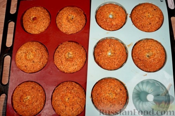 Кексы с маком и цитрусовой пропиткой