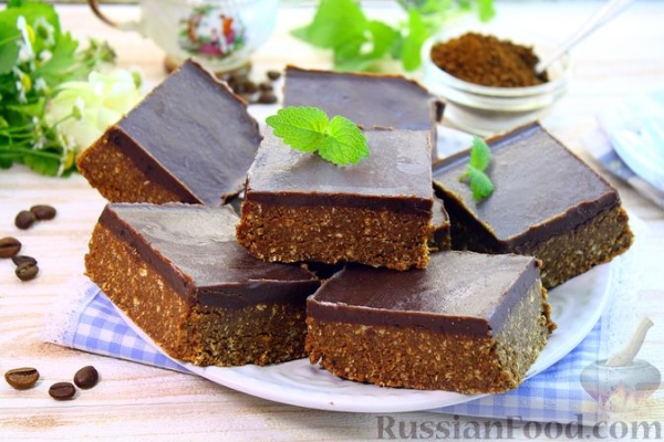 Кофейные брауни со сгущенкой (без выпечки)
