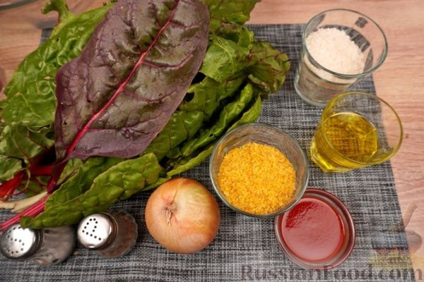 Сарма из свекольной ботвы с рисом и булгуром