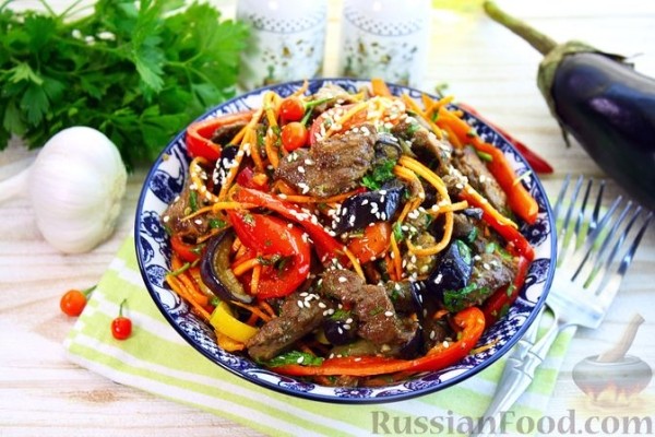 Баклажаны по-корейски с мясом