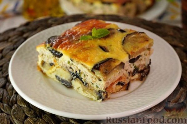 Запеканка из баклажанов с куриным фаршем и брынзой