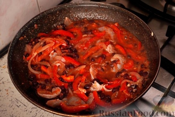 Шакшука с креветками