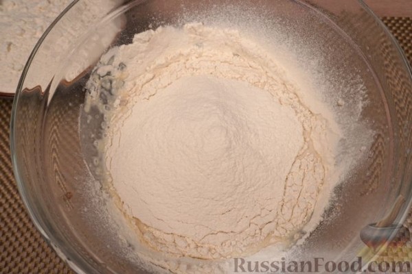 Дрожжевые пончики с вареньем