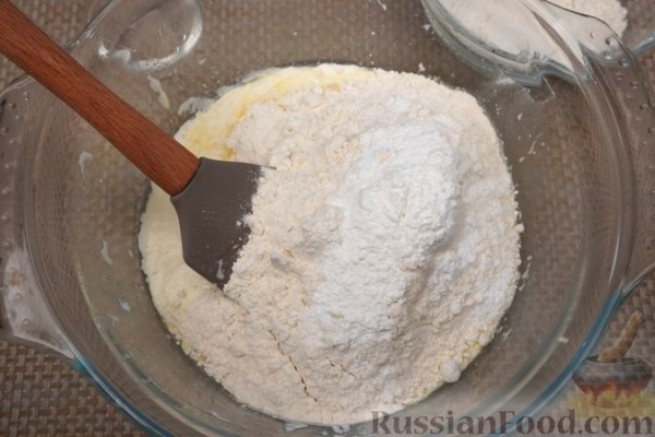 Бездрожжевые пирожки с картофелем, грибами и зеленью (в духовке)