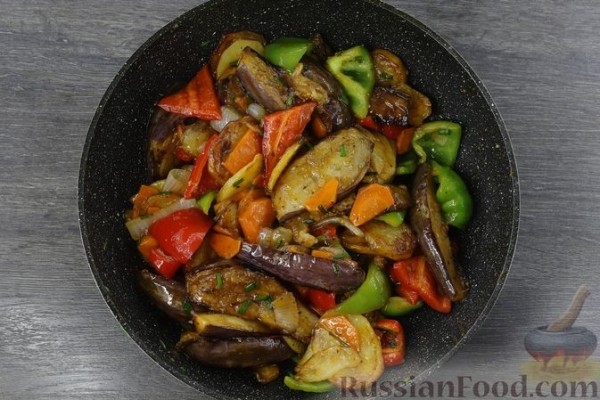 Баклажаны с картошкой по-китайски