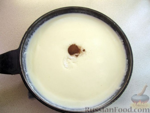 Макароны, запечённые со шпинатом в соусе бешамель