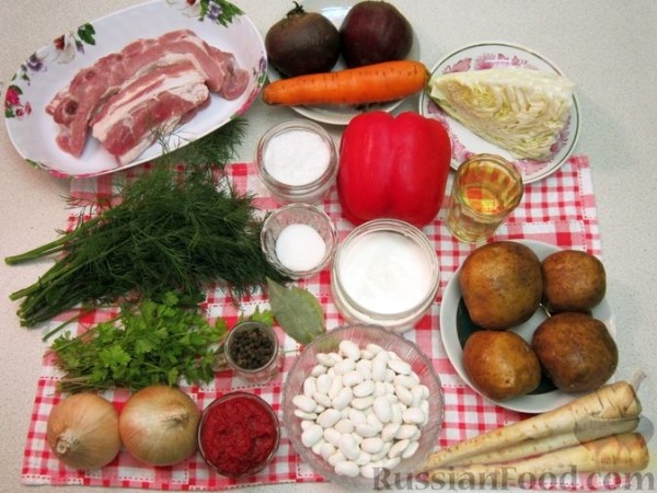 Украинский борщ с фасолью и свиными рёбрышками