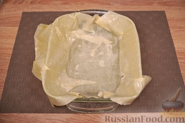 Манитаропита (грибной пирог с фетой и луком)