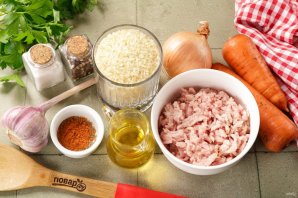 Фарш с рисом в духовке