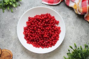 Красная смородина с малиной на зиму Красная смородина с малиной на зиму