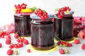 Красная смородина с малиной на зиму Красная смородина с малиной на зиму