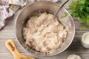 Куриные биточки в сливочном соусе