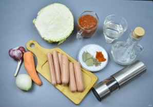 Солянка с сосисками в мультиварке