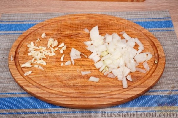 Курица с баклажанами в сметане