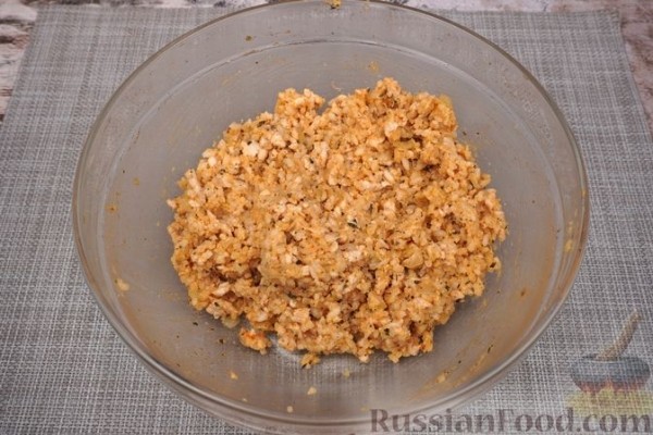 Рисовые зразы с фаршем и сырной начинкой