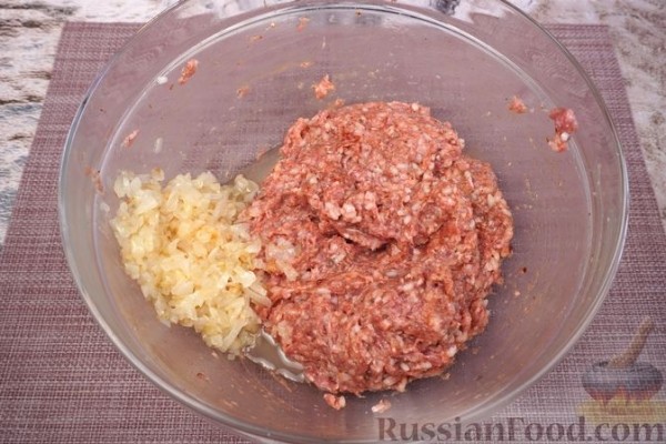Запеканка из фарша с яблоками