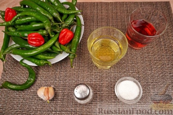 Маринованный острый перец