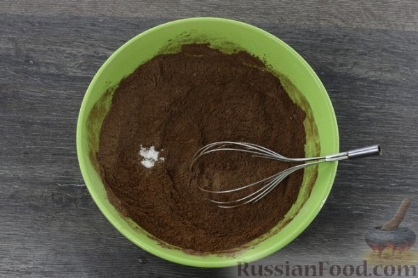 Шоколадный кекс со свёклой