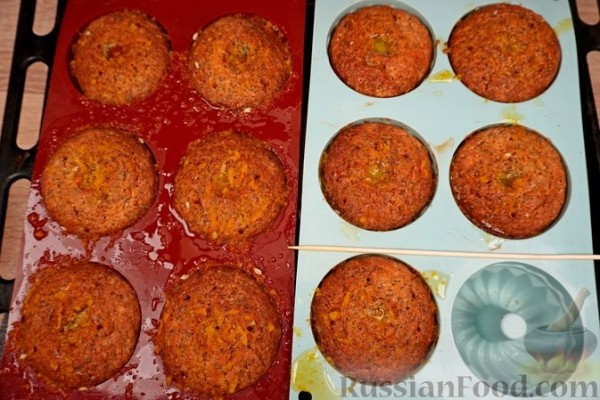 Кексы с маком и цитрусовой пропиткой