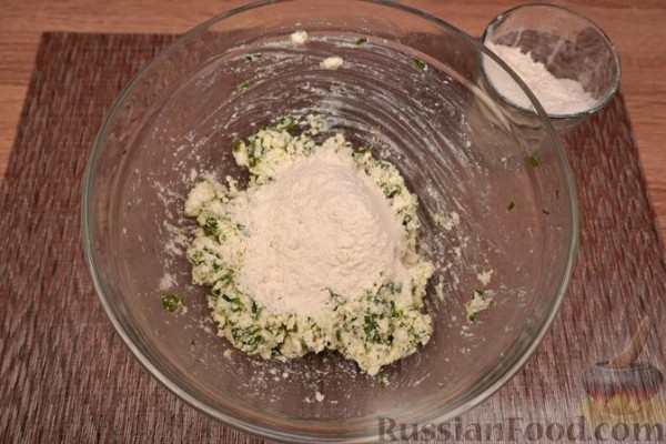Лепёшки из творога с зеленью