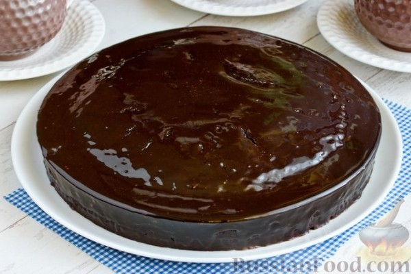 Шоколадный торт с глазурью (в микроволновке)