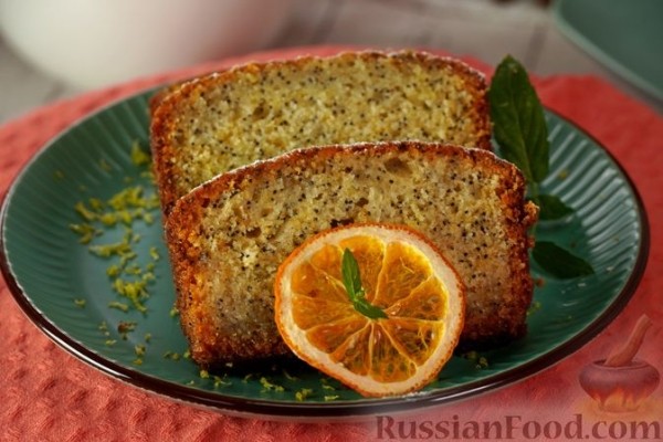 Кекс с маком, цедрой и лимонной пропиткой