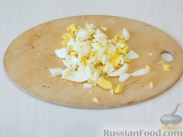 Свекольник со свекольной ботвой и индейкой