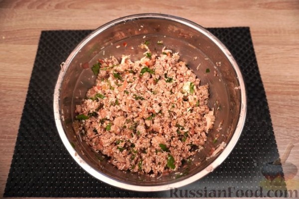 Фаршированные перцы с мясом и копчёным сыром