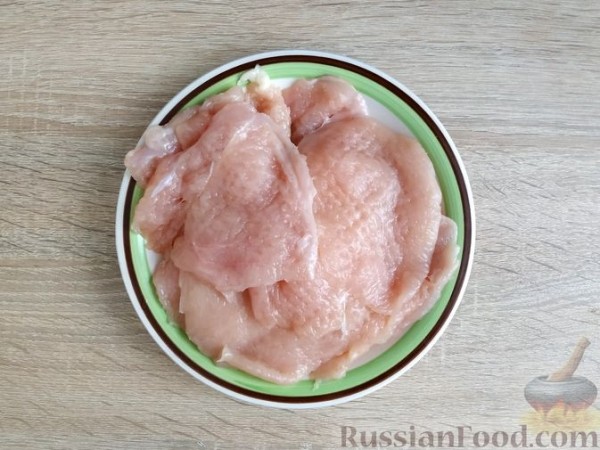Куриные рулетики с болгарским перцем и помидорами, под сыром (в духовке)