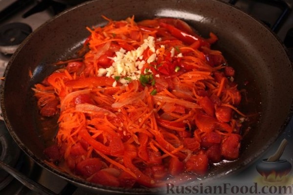 Брокколи, тушенная с мясом
